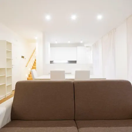 Bruni Flat * Milan